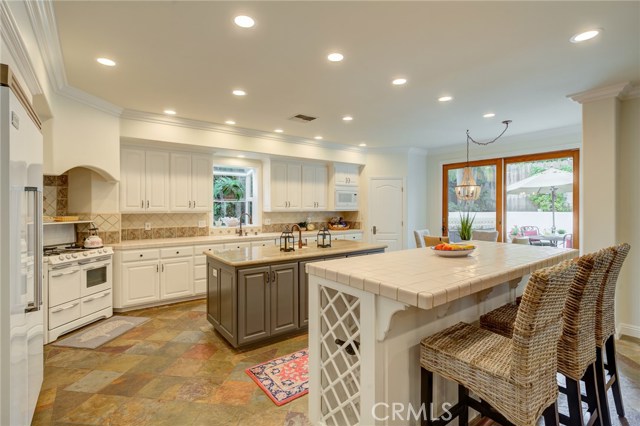 1144 9th Street, Hermosa Beach, California 90254, 5 Bedrooms Bedrooms, ,4 BathroomsBathrooms,Residential,Sold,9th,SB19216948