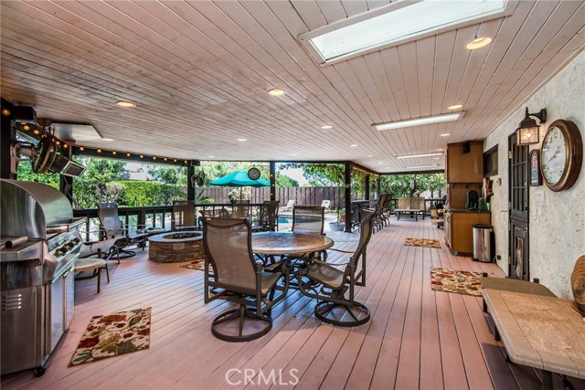 6 Golden Spar Place, Rolling Hills Estates, California 90274, 4 Bedrooms Bedrooms, ,2 BathroomsBathrooms,Residential,Sold,Golden Spar,PV18242179