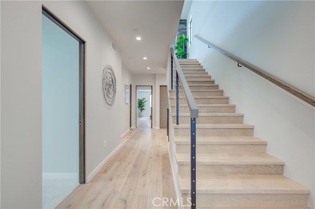 1517 Golden Avenue, Hermosa Beach, California 90254, 5 Bedrooms Bedrooms, ,2 BathroomsBathrooms,Residential,Sold,Golden,SB19224714