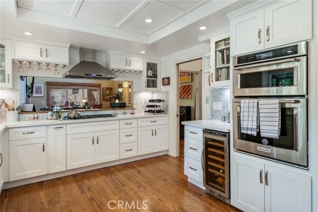 2217 Valley Drive, Manhattan Beach, California 90266, 4 Bedrooms Bedrooms, ,2 BathroomsBathrooms,Residential,Sold,Valley,SB21051487