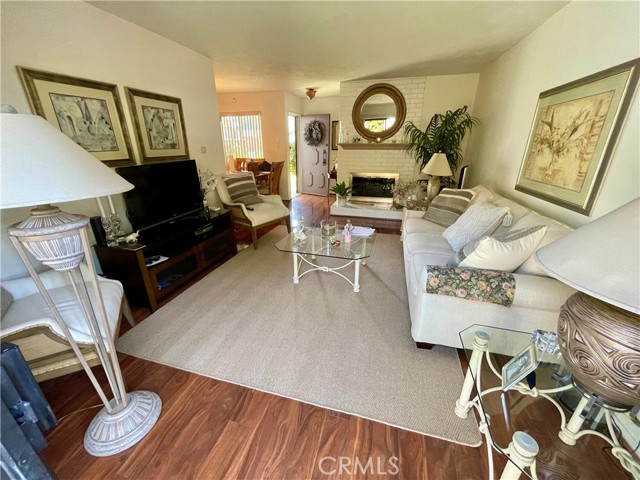 2809 Oak Avenue, Manhattan Beach, California 90266, 3 Bedrooms Bedrooms, ,Residential,Sold,Oak,SB21076143