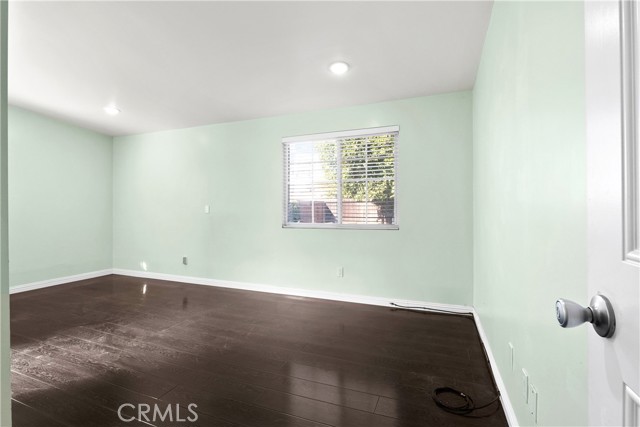 4 Bed Home for Sale in Lake Balboa, California