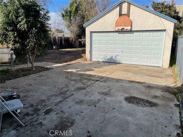 3 Bed Home for Sale in Hawthorne, California