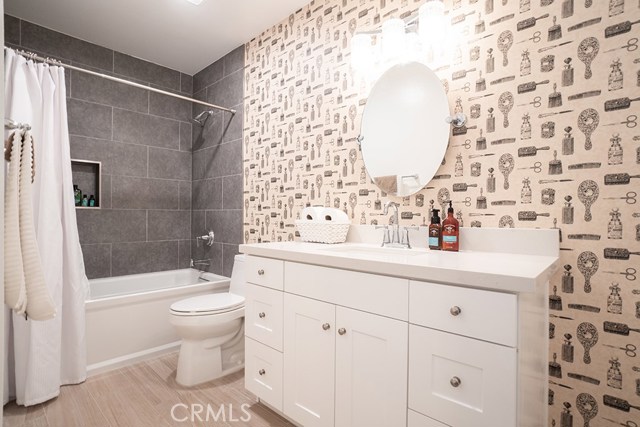 720 Meyer Lane, Redondo Beach, California 90278, 2 Bedrooms Bedrooms, ,2 BathroomsBathrooms,Residential,Sold,Meyer,SB19083310