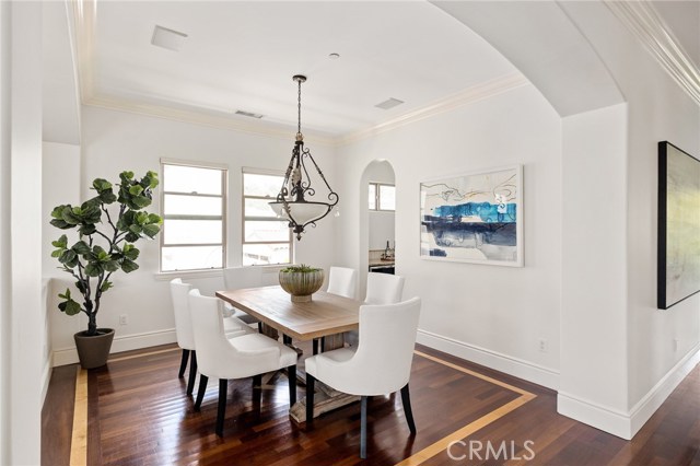 556 Helberta Avenue, Redondo Beach, California 90277, 4 Bedrooms Bedrooms, ,3 BathroomsBathrooms,Residential,Sold,Helberta,SB20115662