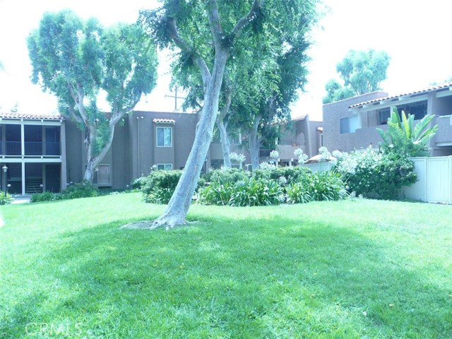 Photo of 13722 Red Hill Avenue #87, Tustin, CA 92780