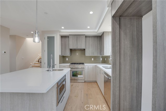 KITCHEN 3