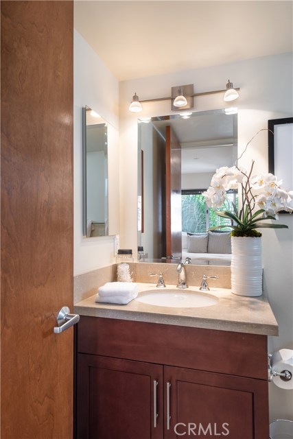 1523 Manhattan Avenue, Hermosa Beach, California 90254, 4 Bedrooms Bedrooms, ,5 BathroomsBathrooms,Residential,Sold,Manhattan,SB18207493