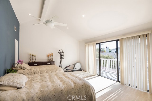 2507 Huntington Lane Lane, Redondo Beach, California 90278, 3 Bedrooms Bedrooms, ,2 BathroomsBathrooms,Residential,Sold,Huntington Lane,SB18089282
