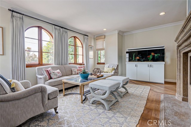 1406 Laurel Avenue, Manhattan Beach, California 90266, 5 Bedrooms Bedrooms, ,5 BathroomsBathrooms,Residential,Sold,Laurel,SB21049617