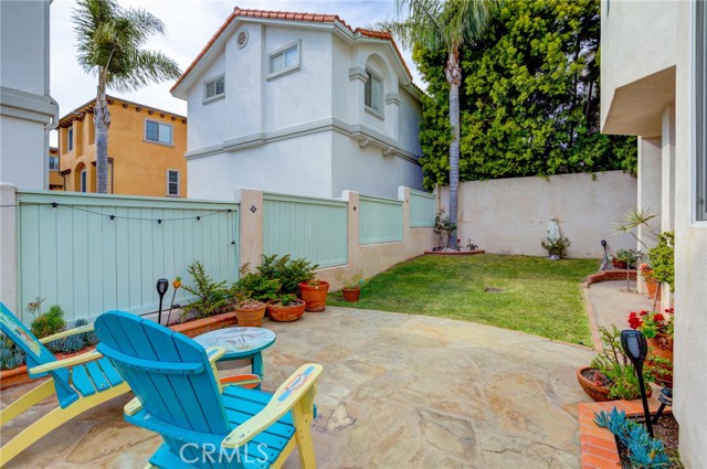 1303 Rindge Lane, Redondo Beach, California 90278, 4 Bedrooms Bedrooms, ,3 BathroomsBathrooms,Residential,Sold,Rindge,SB21073831