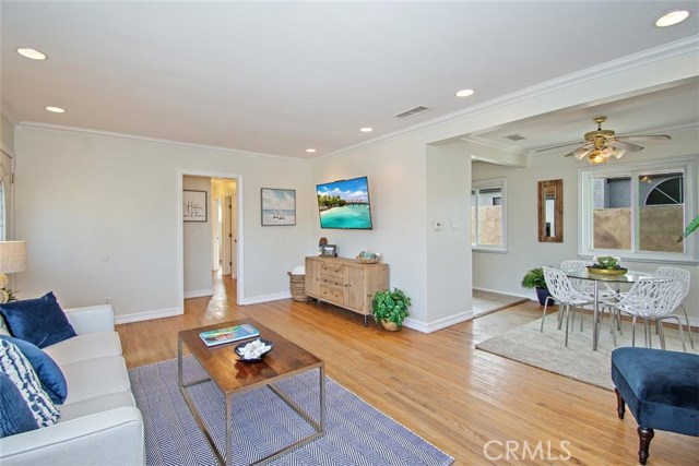 517 Blossom Lane, Redondo Beach, California 90278, 3 Bedrooms Bedrooms, ,1 BathroomBathrooms,Residential,Sold,Blossom,SB20134246
