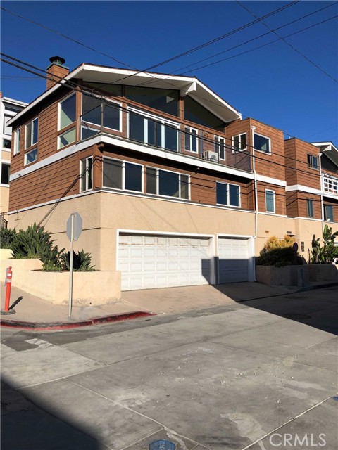4220 Ocean Drive, Manhattan Beach, California 90266, 2 Bedrooms Bedrooms, ,2 BathroomsBathrooms,Residential,Sold,Ocean,SB21137757