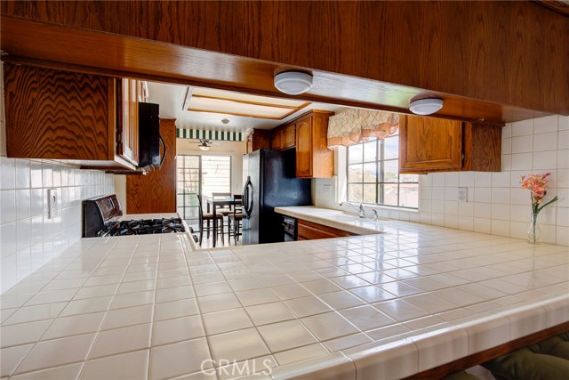 1924 Mathews Avenue, Redondo Beach, California 90278, 3 Bedrooms Bedrooms, ,2 BathroomsBathrooms,Residential,Sold,Mathews,SB19050062