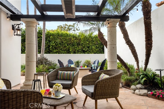 2322 Laurel Bluff Drive, Manhattan Beach, California 90266, 4 Bedrooms Bedrooms, ,3 BathroomsBathrooms,Residential,Sold,Laurel Bluff,SB21167191