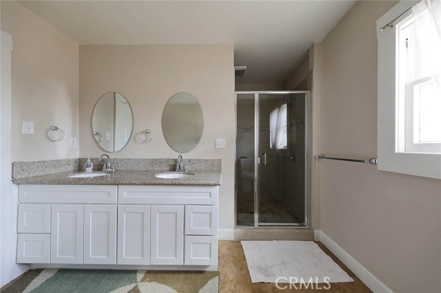 Detail Gallery Image 30 of 32 For 3354 Orange St, Riverside,  CA 92501 - 4 Beds | 2/1 Baths