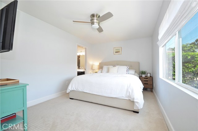 807 Carnelian Street, Redondo Beach, California 90277, 3 Bedrooms Bedrooms, ,2 BathroomsBathrooms,Residential,Sold,Carnelian,SB18167139