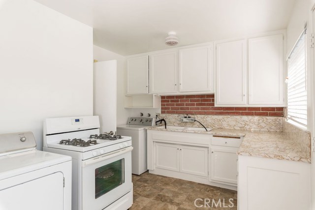 2108 Blossom Court, Redondo Beach, California 90278, 4 Bedrooms Bedrooms, ,2 BathroomsBathrooms,Residential,Sold,Blossom,SB19239722