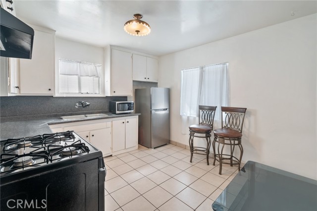 128 Prospect Avenue, Redondo Beach, California 90277, ,Residential Income,Sold,Prospect,PV21038053