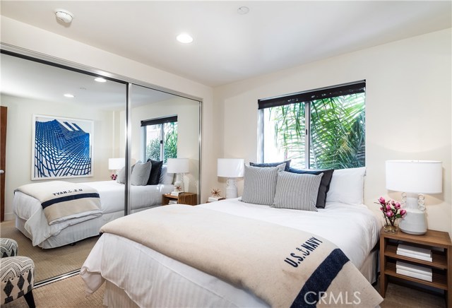 1523 Manhattan Avenue, Hermosa Beach, California 90254, 4 Bedrooms Bedrooms, ,5 BathroomsBathrooms,Residential,Sold,Manhattan,SB18207493