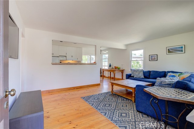 903 Pruitt Drive, Redondo Beach, California 90278, 2 Bedrooms Bedrooms, ,1 BathroomBathrooms,Residential,Sold,Pruitt,SB20128072
