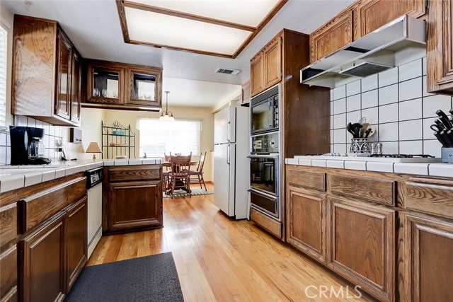 1912 Morgan Lane, Redondo Beach, California 90278, 3 Bedrooms Bedrooms, ,2 BathroomsBathrooms,Residential,Sold,Morgan,SB20051819