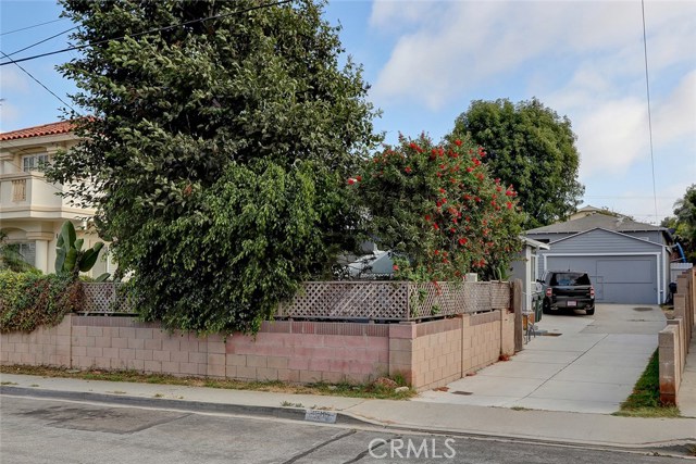 1710 Marshallfield Lane, Redondo Beach, California 90278, 4 Bedrooms Bedrooms, ,2 BathroomsBathrooms,Residential,Sold,Marshallfield,SB19227396
