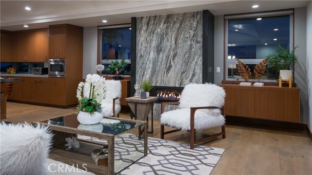 801 Ocean Drive, Hermosa Beach, California 90254, 4 Bedrooms Bedrooms, ,5 BathroomsBathrooms,Residential,Sold,Ocean,SB19222362