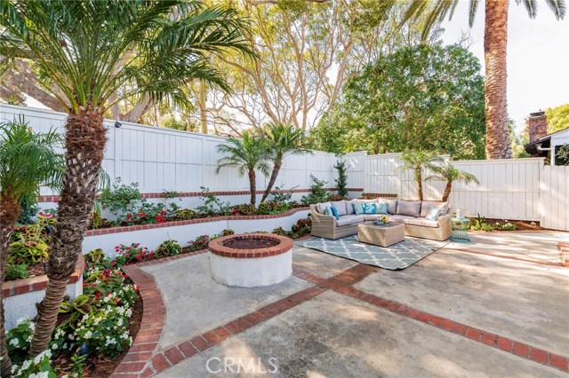 405 Via Colorin, Palos Verdes Estates, California 90274, 3 Bedrooms Bedrooms, ,1 BathroomBathrooms,Residential,Sold,Via Colorin,SB18243876