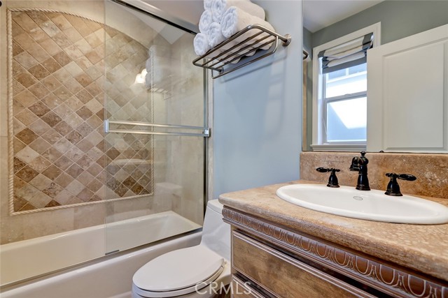 579 29th Street, Manhattan Beach, California 90266, 5 Bedrooms Bedrooms, ,4 BathroomsBathrooms,Residential,Sold,29th,SB21057562