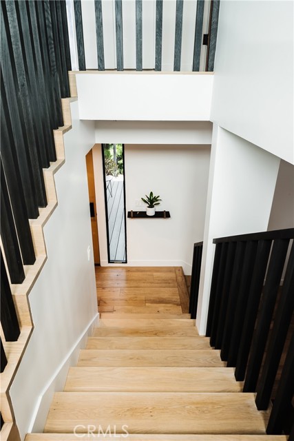 587 36th Street, Manhattan Beach, California 90266, 3 Bedrooms Bedrooms, ,2 BathroomsBathrooms,Residential,Sold,36th,SB21105044