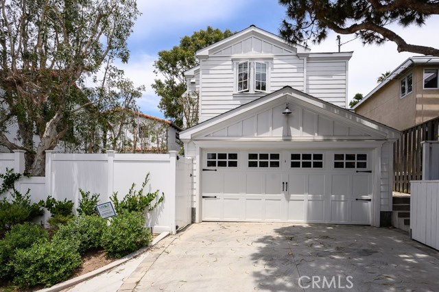 Garage- street to street lot