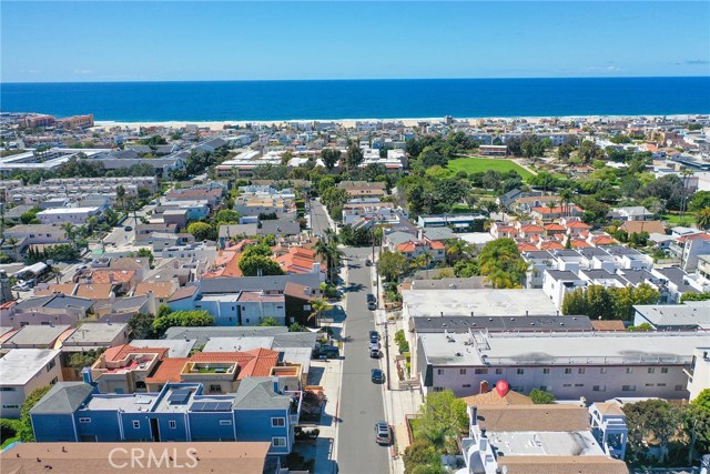 707 3rd Street, Hermosa Beach, California 90254, 2 Bedrooms Bedrooms, ,1 BathroomBathrooms,Residential,Sold,3rd,PW20062897