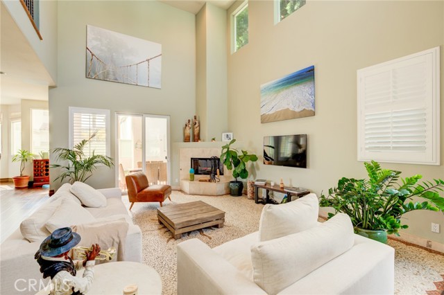 1303 Rindge Lane, Redondo Beach, California 90278, 4 Bedrooms Bedrooms, ,3 BathroomsBathrooms,Residential,Sold,Rindge,SB21073831