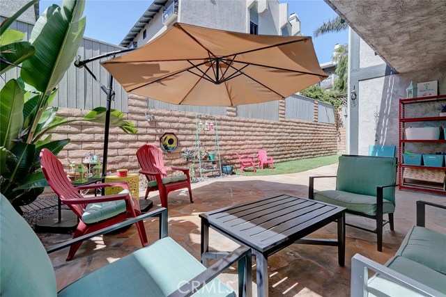 2109 Carnegie Lane, Redondo Beach, California 90278, 3 Bedrooms Bedrooms, ,2 BathroomsBathrooms,Residential,Sold,Carnegie,SB20134377