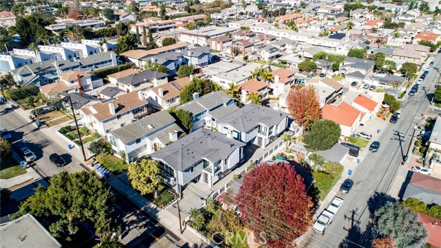 1917 Farrell Avenue, Redondo Beach, California 90278, 4 Bedrooms Bedrooms, ,3 BathroomsBathrooms,Residential,Sold,Farrell,PV20259127