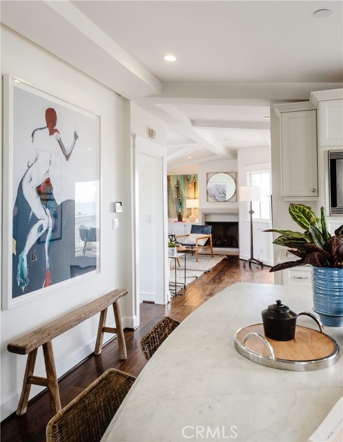 3213 Manhattan Avenue, Manhattan Beach, California 90266, 3 Bedrooms Bedrooms, ,3 BathroomsBathrooms,Residential,Sold,Manhattan,SB21049996