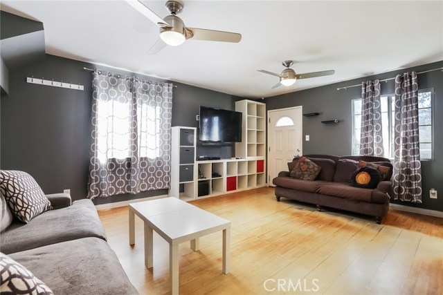 18518 Grevillea Avenue, Redondo Beach, California 90278, 3 Bedrooms Bedrooms, ,2 BathroomsBathrooms,Residential,Sold,Grevillea,PV19044095