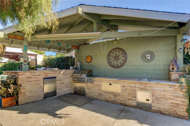 1019 Avenue B, Redondo Beach, California 90277, 4 Bedrooms Bedrooms, ,2 BathroomsBathrooms,Residential,Sold,Avenue B,PV20263391