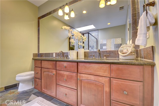1912 Vanderbilt Lane, Redondo Beach, California 90278, 4 Bedrooms Bedrooms, ,3 BathroomsBathrooms,Residential,Sold,Vanderbilt,SB18191238