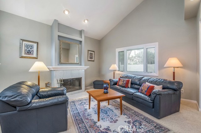 2119 Gates Avenue, Redondo Beach, California 90278, 4 Bedrooms Bedrooms, ,2 BathroomsBathrooms,Residential,Sold,Gates,SB18242612