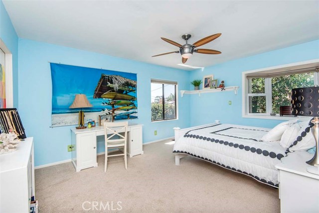 3211 Poinsettia Avenue, Manhattan Beach, California 90266, 5 Bedrooms Bedrooms, ,4 BathroomsBathrooms,Residential,Sold,Poinsettia,SB21171606