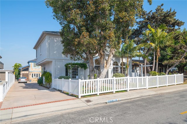 2319 Marshallfield Lane, Redondo Beach, California 90278, 3 Bedrooms Bedrooms, ,2 BathroomsBathrooms,Residential,Sold,Marshallfield,SB20225009