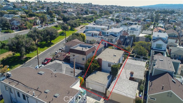 501 8th Street, Manhattan Beach, California 90266, 3 Bedrooms Bedrooms, ,2 BathroomsBathrooms,Residential,Sold,8th,SB18037612