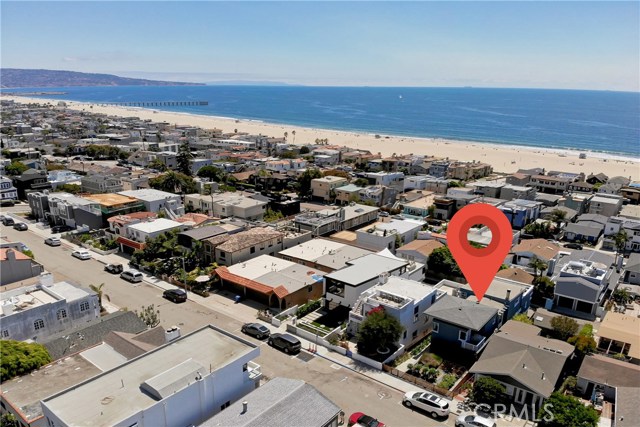 2461 Myrtle Avenue, Hermosa Beach, California 90254, 4 Bedrooms Bedrooms, ,Residential,Sold,Myrtle,SB20143754