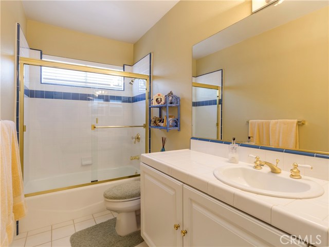 1811 Santa Rena Drive, Rancho Palos Verdes, California 90275, 4 Bedrooms Bedrooms, ,3 BathroomsBathrooms,Residential,Sold,Santa Rena,PV17155978