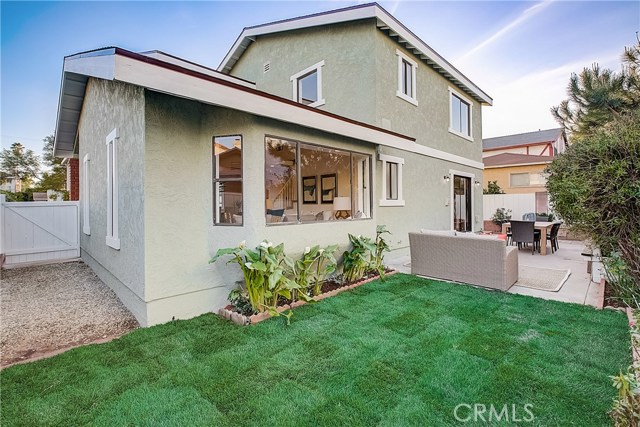 2215 Huntington Lane, Redondo Beach, California 90278, 3 Bedrooms Bedrooms, ,2 BathroomsBathrooms,Residential,Sold,Huntington,PW21010737