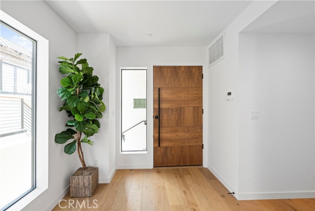945 15th St, Hermosa Beach, California 90254, 4 Bedrooms Bedrooms, ,5 BathroomsBathrooms,Residential,Sold,15th St,SB20148499
