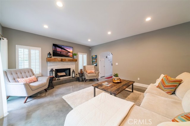 2404 Marshallfield Lane, Redondo Beach, California 90278, 3 Bedrooms Bedrooms, ,2 BathroomsBathrooms,Residential,Sold,Marshallfield,SB18103894