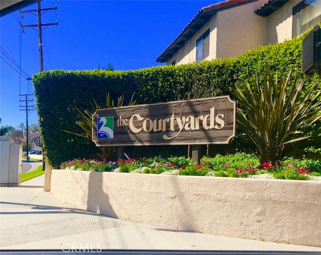 entrance sign entrance sign